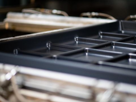 Trays & Pans